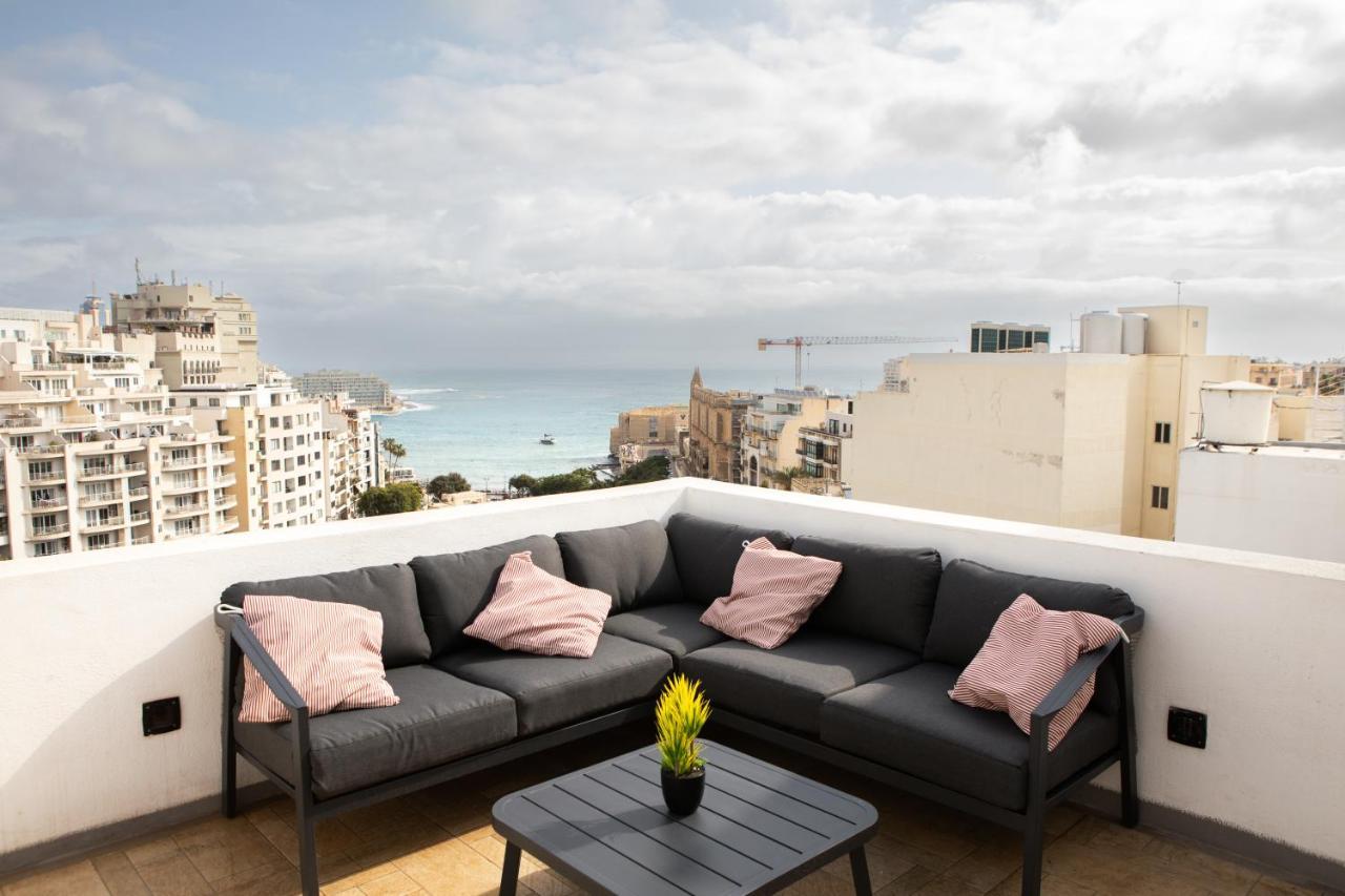Entire Luxury Sliema Townhouse Steps From Beach Kültér fotó