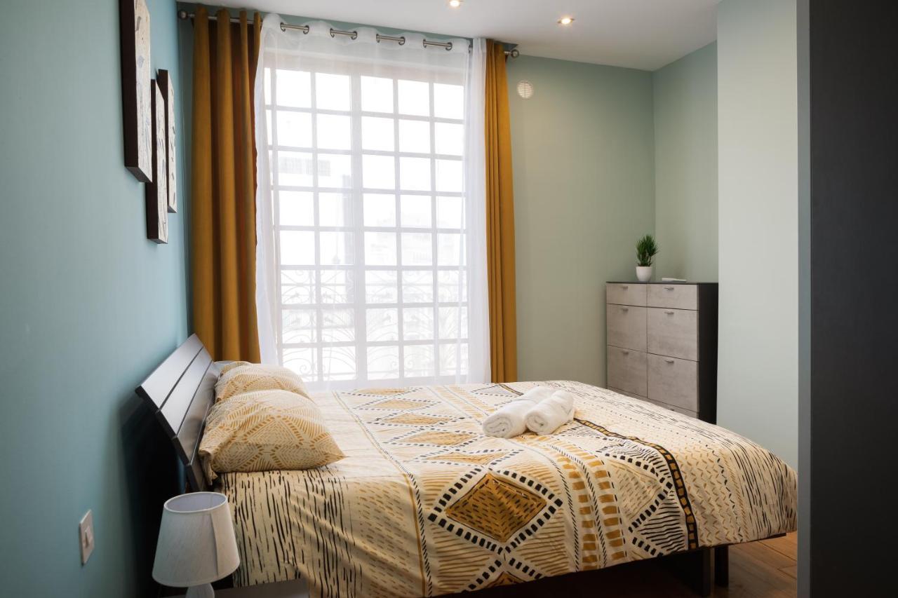 Entire Luxury Sliema Townhouse Steps From Beach Kültér fotó